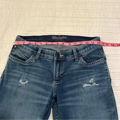 Wrangler  Shiloh 7 x 32 Distressed Flare Jeans denim stretch