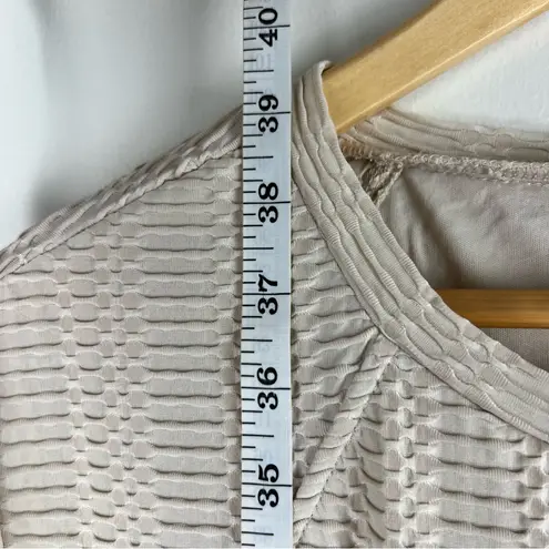 Sharagano Sleeveless Textured Shift Dress Size 12 Beige Minimalist Neutral