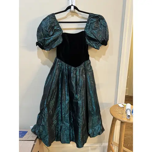 Laura Ashley Vintage 80s Tea Dress Velvet Taffeta Brocade Black Green Size 10
