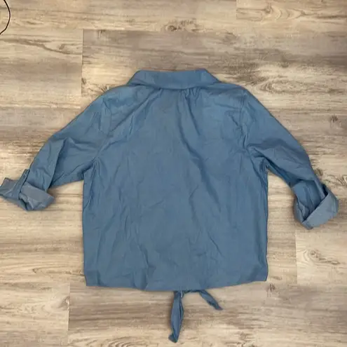 NWT Notebuk Sky Blue Collared Button Down Tie Front Button Up 3/4” Sleeve Shirt Size M