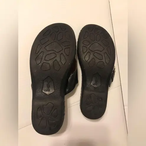 Born concept  black slide on Thong sandals size 7