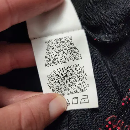 Vintag Jump Apparel 90s Red & Black Metallic Chain Link Tank Size Small