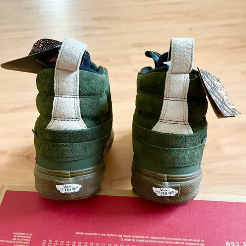 Vans  Sk8-Hi Del Pato Mte-2 WMNS Dark Olive / Dark Gum Women 8.5 US