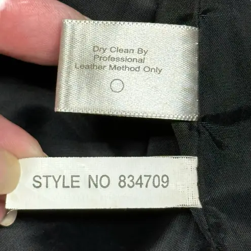 Boston Proper Genuine Leather Cropped Biker Jacket Metallic Chain Trim Size 4