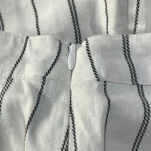 Blush Boutique Women's Skort Pinstripe Black White Size S Small