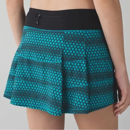 Lululemon  Women’s 2 Tall Pace Rival Skirt Tennis Skort Geometric Blue Black