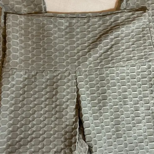 Ymi High Waist Gray Cropped Performance Textured Leggings NEW Size Medium