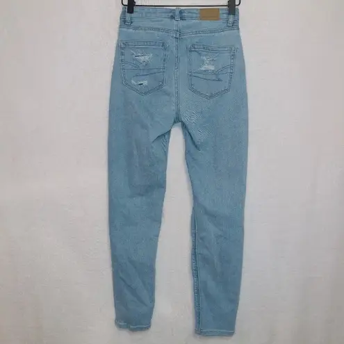 American Eagle  AE Light Wash Denim Stretch Distressed Highest Rise Mom Jean 000