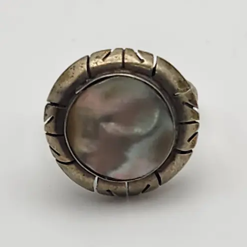 Vintage Mexico Silver Tone Mother Of Pearl Ring (7)