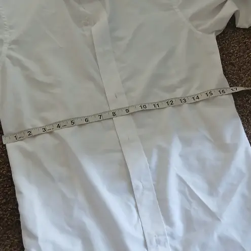 Marc darcy white collard button up shirt size 1