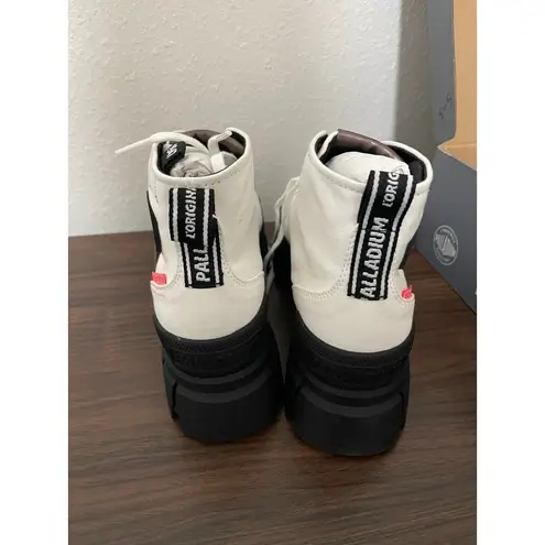 Palladium White Revolt Canvas HI TX Women’s Shoe