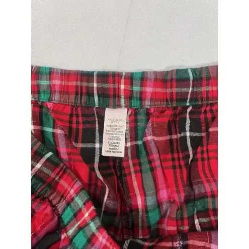 Victoria's Secret  Red Black Plaid 2 Piece Pajama Set Size XL