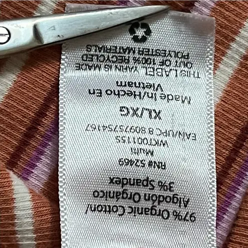 Free Assembly Stripe T