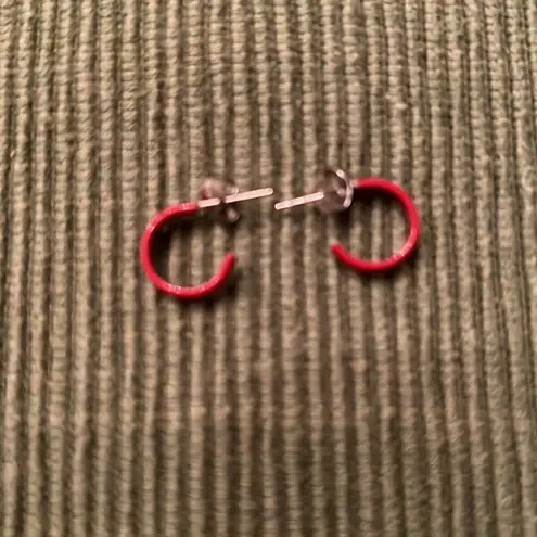 4âpairâofâred earringsâhearts,âhoops,âovalâswirlsâsunburst Red