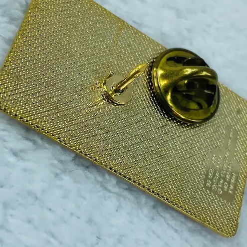 Coca-Cola Albertville France 1992 Winter Olympics Tie Tack Lapel Pin Vintage