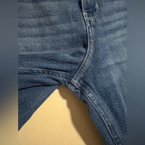 Hollister EUC  Ultra High Rise Dark Wash Raw Hem Ripped Mom Jeans size 11R