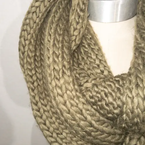 infinity Unbranded Olive Green Thick Knitted  Scarf