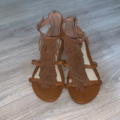385 Fifth Brown Indian Boho Fringe Tan Sandals Zip Up