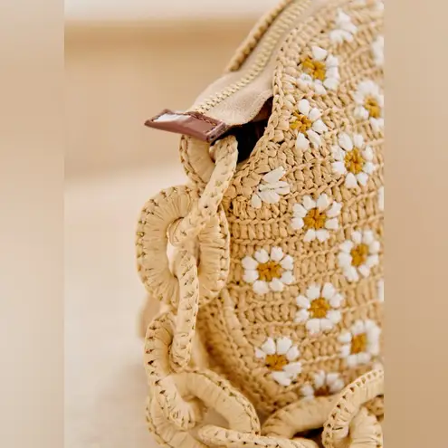 Sézane Isabelle Raffia Embroidered Daisy Bag Chain Flowers Cream White EUC