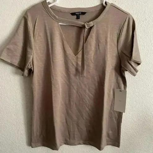 Tresics 🆕Soft Light Brown Short Sleeve Plain Top🆕