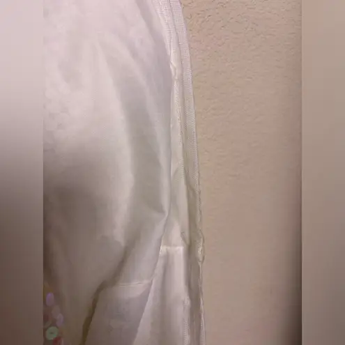 Chicago Cubs MLB Baseball White Sequined Logo Oversized T