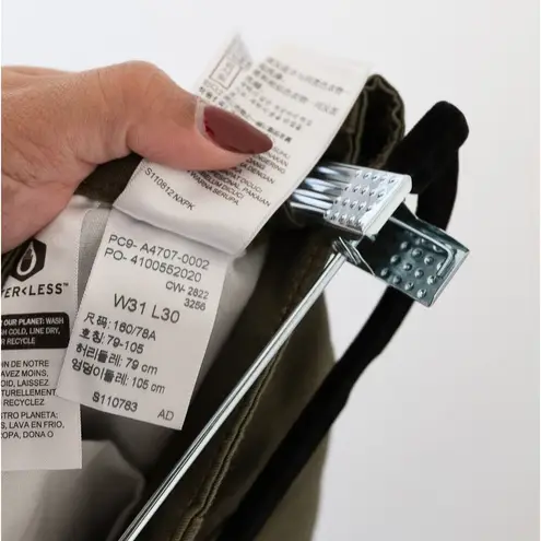 Levi's  '94 Green Baggy Cargo Mid-Rise Pants Women's Size 31