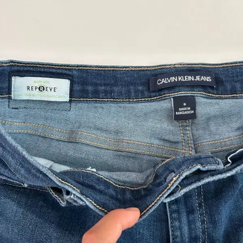 Calvin Klein Jeans Women’s Denim Shorts Size 8 Cuffed Blue Mid Rise Stretch