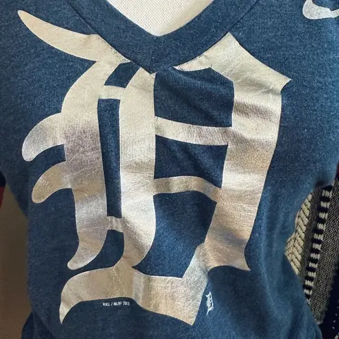 Women’s Nike Detroit Tigers Striped Sleeve Metallic Logo Baseball Tee Orange