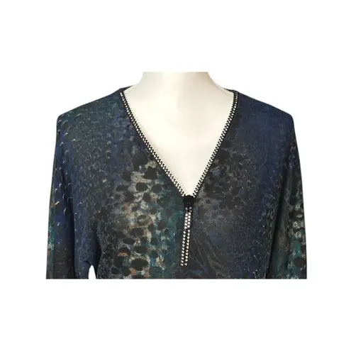 Frank Lyman Knit Top Size 8 Animal Black Blue 3/4 Sleeves Sparkle Artsy Casual