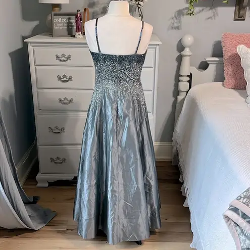 Nina Canacci Maxi Dress Spaghetti Strap Gray Beaded Womens Small Ballroom