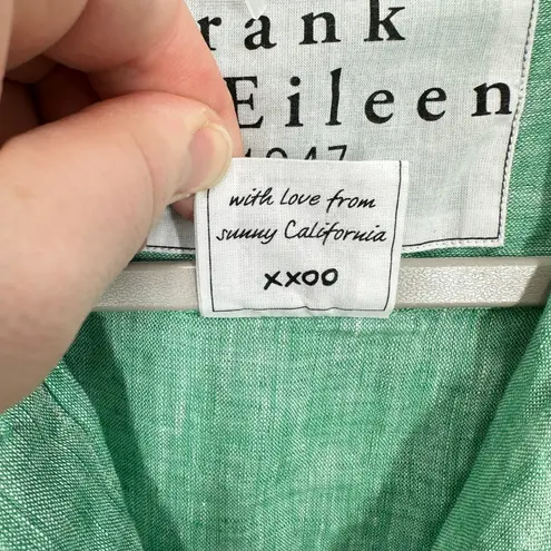 Frank & Eileen Light Green 100% Linen V Neck Button Down Shirt Women's Size L - Image 8