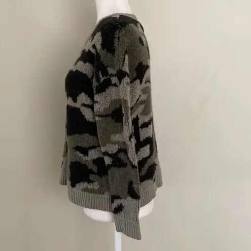 Workshop Republic Clothing Workshop Camo Sweater