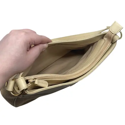 Etienne Aigner Woven Shoulder Bag Purse Tan With Goldtone Hardware Classic