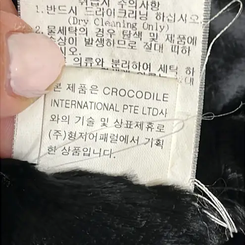 Vintage Crocodile Black Zip