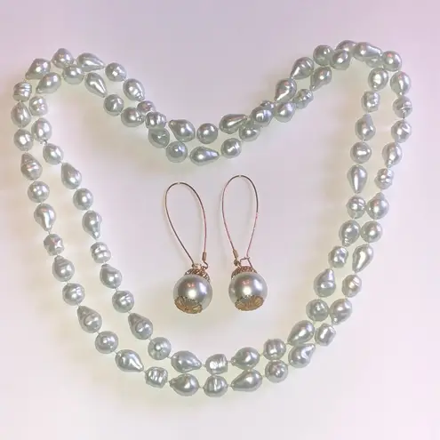 Elegant Pale Gray Green Faux Pearl Necklace and Earring Set Gold