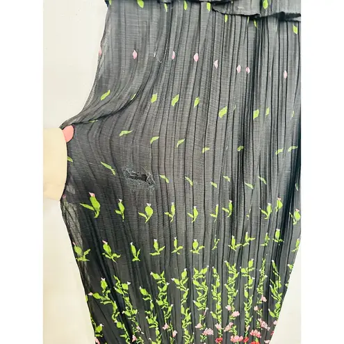 SABINA MUSAYEV Black Red Floral Front Twist Cutout Selina Dress size Medium