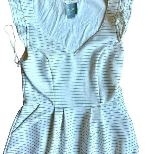 Maeve Anthropologie  White Striped Sunland Ruffle Hem Flutter Sleeve Dress Size 0