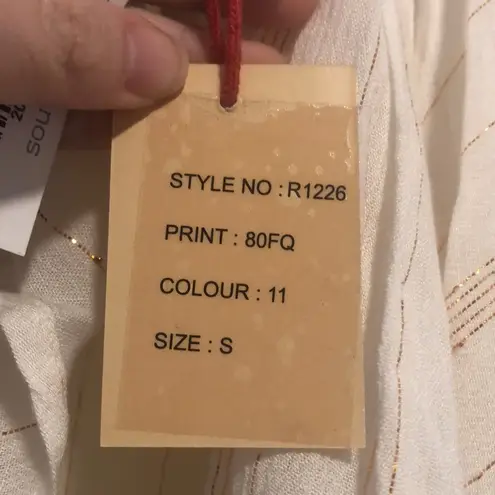 Raga NWT Golden Rules Off the Shoulder Crop Top, size small