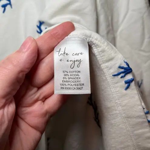 Nic+Zoe plus size coral reef embroidered white beachy v-neck tunic top size 1X