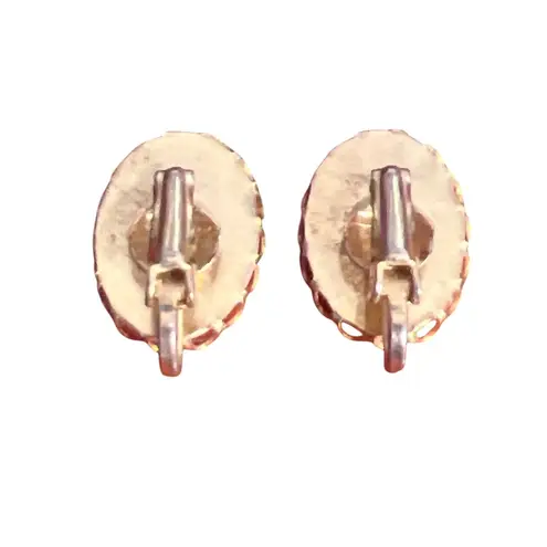 Vintage Pink Coral Gold Tone Clip On Earrings MCM Scalloped Edge Estate .75"