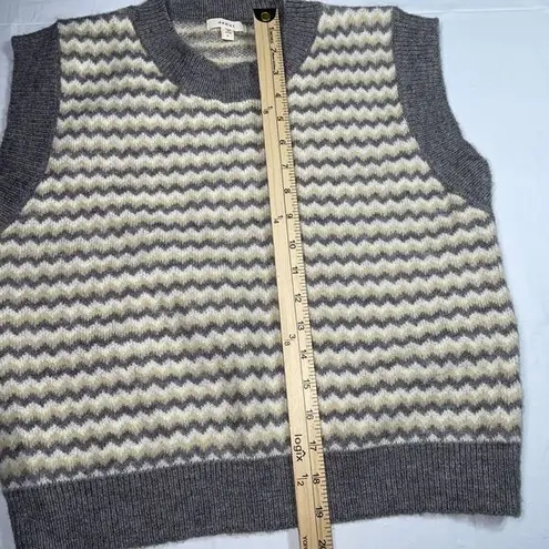 Debut‎ Chevron Printed Crew Neck Cropped Sweater Vest Tan Size L Sleeveless Crew Size L