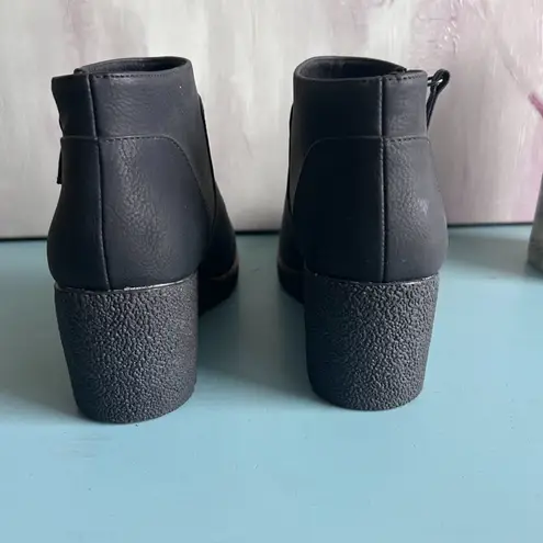 NWOT Dr. Scholl's Women's Bianca Black Suede Wedge Booties Size 7.5 Ankle Boots