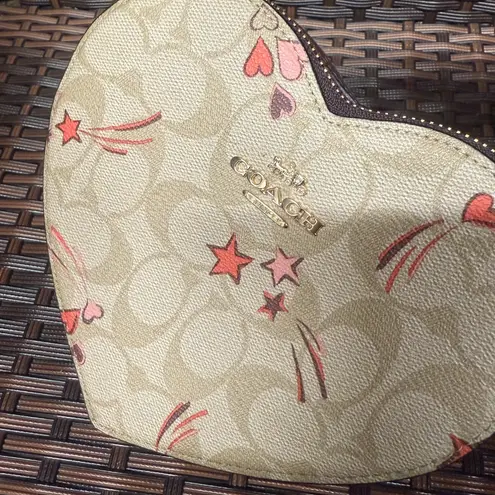 Coach  Heart Crossbody In Signature Canvas With Heart And Star Print ck523