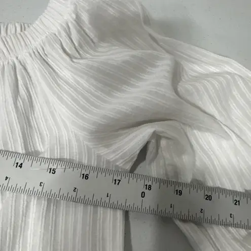 Atmosphere Crop Off Shoulder Top Blouse Women's Size 8 White Stripes Cotton