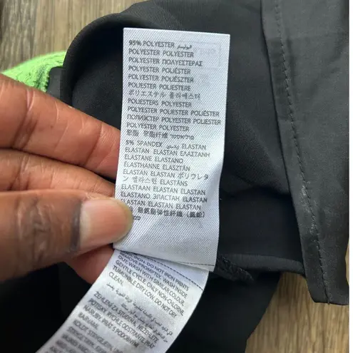 Edikted Black and Green Lace Trim Cropped Tank Size Small