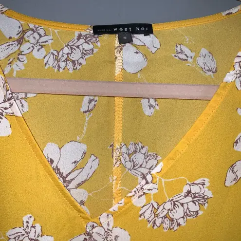 West Kei Allure Twist Front V-Neck Loose Fit Yellow Floral Blouse Small