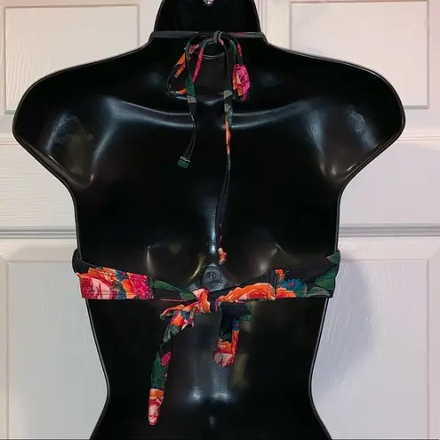 Endless Sun  Floral & Studded Bustier Bikini Top