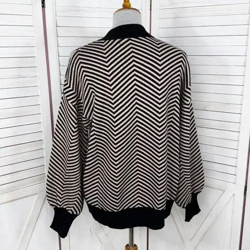 Zesica Chevron Stripe Lantern Sleeve Mock Neck Sweater Tan Black Large