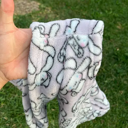 Cinnamoroll Fuzzy Sleeping Shorts White Size L