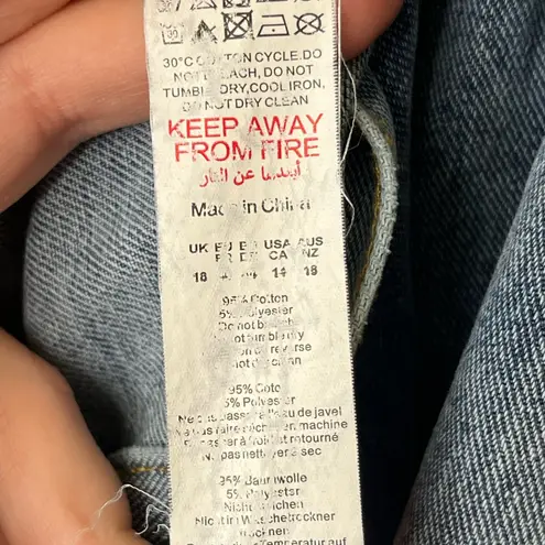 Pretty Little Thing  Women’s Light Blue Denim Jacket Size 14